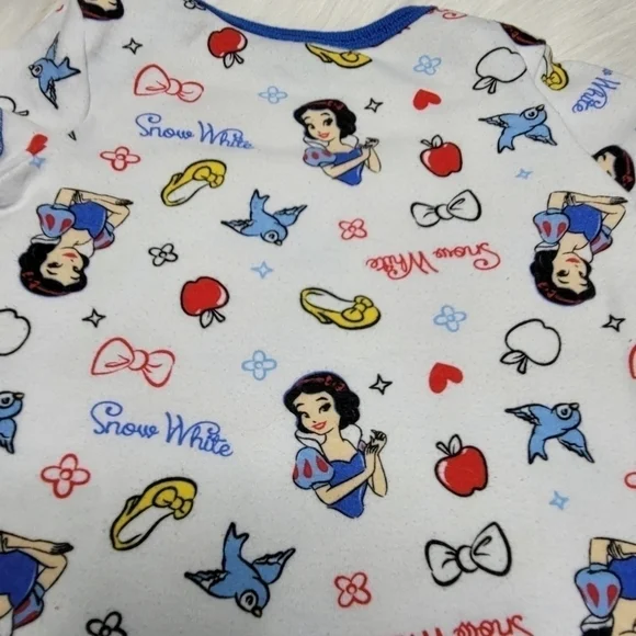 Disney Snow White Princess Onesie Size Newborn - Picture 10 of 11